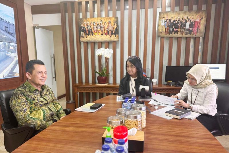 Gubernur Kepulauan Riau H. Ansar Ahmad didampingi Kepala Bidang Cipta Karya, Dinas PUPR Provinsi Kepri Sayed Wahidin, Kamis (21/3/2024) melakukan audiensi ke kantor Dirjen Cipta Karya. Foto: Diskominfo Kepri