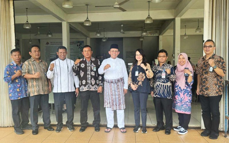 Gubernur Kepulauan Riau (Kepri) Ansar Ahmad resmi menjadi salah satu anggota Dewan Sumber Daya Air Nasional (Dewan SDA Nasional) dari unsur perwakilan Pemerintah Daerah. Keputusan ini ditetapkan melalui Keputusan Presiden Nomor 23 Tahun 2023 yang diterbitkan pada tanggal 20 September 2023. Foto: Diskominfo Kepri