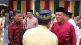 Suasana penuh keakraban dan kerinduan menyelimuti Halal Bihalal Masyarakat Provinsi Kepulauan Riau (Kepri) yang diadakan di Gedung Swasana BRIN LIPI Jakarta, pada hari Minggu, (28/4/2024). Foto: Diskominfo Kepri