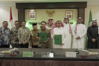 Direktur Jenderal Penyelenggaraan Haji dan Umrah (Dirjen PHU) Hilman Latief menyampaikan, selain Garuda Indonesia, jemaah haji Indonesia 2024 akan diangkut maskapai Saudia Airlines dalam perjalanan ke dan dari tanah suci. Foto Istimewa/Humas Kemenag