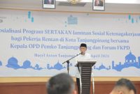 Dalam rangka mewujudkan jaminan sosial ketenagakerjaan bagi pekerja rentan dan miskin ekstrim di kota Tanjungpinang, Pemerintah Kota Tanjungpinang jalin Kerja sama dengan BPJS Ketenagakerjaan akan mengimplementasikan program Sertakan (Sejahterakan Pekerja Sekitar Anda). Foto: Diskominfo Tanjungpinang