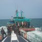 Kementerian Kelautan dan Perikanan (KKP) berhasil mengamankan satu kapal ikan asing (KIA) ilegal berbendera Malaysia, saat kedapatan melakukan aktifitas penangkapan ikan illegal di Wilayah Pengelolaan Perikanan Negara Republik Indonesia (WPPNRI) 571 Selat Malaka. Foto: KKP
