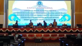 DPRD Kepri menggelar sidang paripurna masa sidang kedua tahun 2024, di Aula Wan Seri Beni Pulau Dompak, Kota Tanjungpinang, Rabu (22/5/2024). Foto: ANTARA/Ogen
