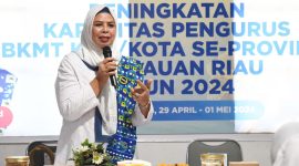 Dalam rangka peningkatan kapasitas pengurus Badan Kontak Majelis Taklim (BKMT) di tingkat Kabupaten/Kota se Provinsi Kepulauan Riau, BKMT Provinsi Kepulauan Riau mengadakan kegiatan peningkatan kapasitas pengurus BKMT Kabupaten/Kota se Provinsi Kepulauan Riau tahun 2024. Foto: Diskominfo Kepri