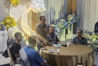 Wakil Wali Kota Batam Amsakar Achmad saat menggelar silaturahmi dengan relawan. Foto: INIKEPRI.COM