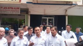 Ketua Tim Amsakar Achmad, M Nur saat jumpa pers beberapa waktu lalu. Foto: INIKEPRI.COM