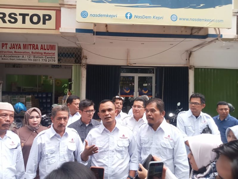 Ketua Tim Amsakar Achmad, M Nur saat jumpa pers beberapa waktu lalu. Foto: INIKEPRI.COM
