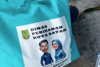 Goodie bag pelatihan pengolahan hasil perikanan di Belakangpadang. Foto: INIKEPRI.COM