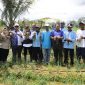 Penjabat (Pj) Wali Kota Tanjungpinang, Hasan,S.Sos meninjau panen kelompok tani binaan Pemko Tanjungpinang, di Kampung Sidomulyo dan Kampung Madong, Sabtu (18/5/2024).