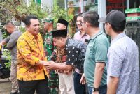 Gubernur Kepulauan Riau, H. Ansar Ahmad berkunjung ke Perumahan Odessa, Belian, Batam Kota. Foto: Diskominfo Kepri