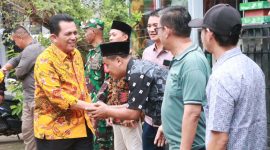Gubernur Kepulauan Riau, H. Ansar Ahmad berkunjung ke Perumahan Odessa, Belian, Batam Kota. Foto: Diskominfo Kepri