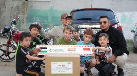 Dukungan kemanusian dari manajemen kepada saudara-saudara Palestina atas tindakan genosida di Palestina oleh Israel semakin membuka pintu keberkahan bagi sebuah merek dagang asal Indonesia. Foto: Istimewa
