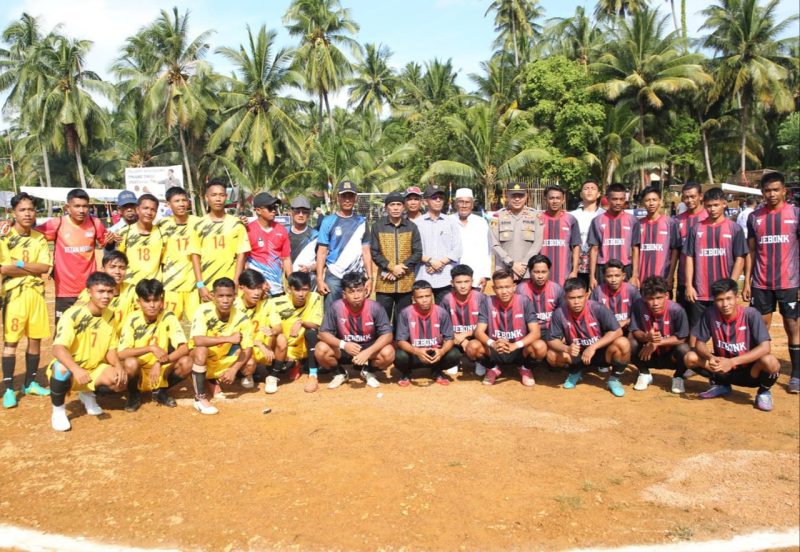 Wakil Wali Kota Batam Amsakar Achmad saat membuka Teluk Kangkung Cup. Foto: INIKEPRI.COM