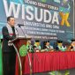 Gubernur Ansar saat memberikan sambutan pada acara Sidang Senat Terbuka Wisuda Angkatan X Universitas Ibnu Sina bertempat di Ballroom Hotel Planet Holiday Kota  Batam, Selasa  (11/6/2024). Foto: Diskominfo Kepri