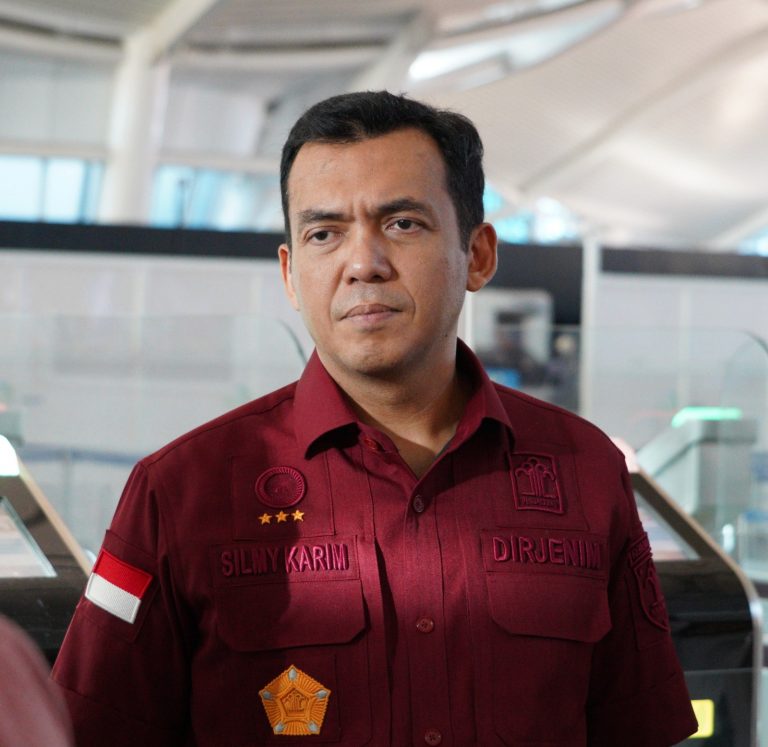 Direktur Jenderal Imigrasi Kementerian Hukum dan Hak Asasi Manusia Silmy Karim. Foto: imigrasi.go.id