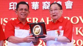 Gubernur Kepulauan Riau, Ansar Ahmad, menghadiri pelantikan Pengurus Perhimpunan Indonesia Tionghoa (INTI) Provinsi Kepulauan Riau dan Pengurus INTI Cabang Kota Batam yang berlangsung di Ballroom Hotel Pacific Place, Kota Batam, pada Minggu (14/7/2024). Foto: Diskominfo Kepri