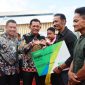 Pemerintah Provinsi Kepulauan Riau selama dipimpin Gubernur Ansar Ahmad terus meningkatkan kepeduliannya terhadap kesejahteraan masyarakat. Salah satunya kepada nasib para nelayan yakni dengan memberikan iuran BPJS Ketenagakerjaan nelayan. Foto: Diskominfo kepri