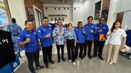 Amsakar Achmad dan Li Claudia Chandra di DPP Partai Demokrat. Foto: INIKEPRI.COM