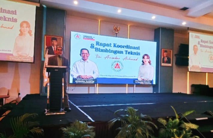 Pembukaan rakor dan bimtek Tim Amsakar Achmad. Foto: INIKEPRI.COM