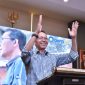 Wakil Wali Kota Batam sekaligus Calon Wali Kota Batam Amsakar Achmad saat menutup rakor dan bimtek Tim Amsakar Achmad. Foto: INIKEPRI.COM