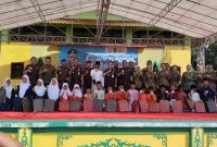 Dinas Kependudukan dan Pencatatan Sipil (Disdukcapil) Tanjungpinang menggandeng Kejaksaan Tinggi (Kejati) Kepulauan Riau untuk penyaluran Kartu Identitas Anak (KIA). Foto: Diskominfo Tanjungpinang