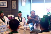 Menkominfo Budi Arie Setiadi bersama jajaran PB HMI di Kantor Kominfo. Foto: Humas Kominfo
