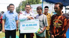 Pemerintah Provinsi Kepulauan Riau sangat komitment dalam memberikan perlindungan jaminan sosial ketenagakerjaan kepada masyarakat nelayan, hususnya dalam program jaminan kecelakaan kerja (JKK)dan jaminan kematian (JKM). Foto: Diskominfo Kepri