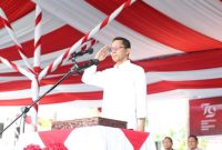 Wakil Wali Kota Batam, Amsakar Achmad, bakal bertugas sebagai inspektur upacara pada saat upacara penurunan bendera Merah Putih pada Sabtu (17/8/2024) sore mendatang. Foto: INIKEPRI.COM
