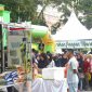 Ratusan warga dari wilayah Ganet berbondong-bondong mendatangi Gerakan Pangan Murah (GPM) yang diselenggarakan Dinas Pertanian, Pangan, dan Perikanan (DP3) Kota Tanjungpinang, di halaman Masjid Miftahul Falah, Ganet, Kamis (8/8/2024). Foto: Diskominfo Tanjungpinang