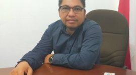 Marzuki SH sekretaris Kemenangan Cen Sui Lan-Jarmin Sidik. Foto: INIKEPRI.COM
