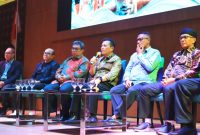 Gubernur Kepri Ansar Ahmad menghadiri sekaligus berdiskusi dalam kegiatan Kepri Tourism Forum 2024 yang diselenggarakan di Ballroom Aston Batam Hotel & Residence, Pelita Kota Batam, Kamis (22/8/2024). Foto: Diskominfo Kepri