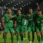 Pesepak bola Jawa Timur berselebrasi usai mencetak gol ke gawang tim sepak bola Aceh pada pertandingan babak semifinal PON XXI Aceh-Sumut 2024 di Stadion Harapan Bangsa, Banda Aceh, Aceh, Senin (16/9/2024). FOTO: Wahyu MC Jatim