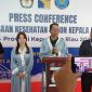 Calon Wali Kota Batam, Amsakar Achmad, dan Calon Wakil Wali Kota Batam, Li Claudia Chandra, menjalani rangkaian pemeriksaan kesehatan di Rumah Sakit BP Batam pada Minggu (1/9/2024). Foto: INIKEPRI.COM