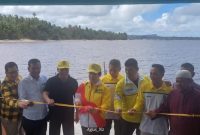 Anggota Dewan Perwakilan Rakyat (DPR) RI dari daerah pemilihan (dapil) Kepulauan Riau, Cen Sui Lan, terus menunjukkan perhatian besar terhadap Kabupaten Natuna. Melalui dana aspirasinya, Cen Sui Lan telah menyalurkan banyak anggaran untuk pembangunan, termasuk pembangunan Pasar Ikan Terapung di Desa Kelanga dan pasar Sebadai Ulu. Foto: INIKEPRI.COM