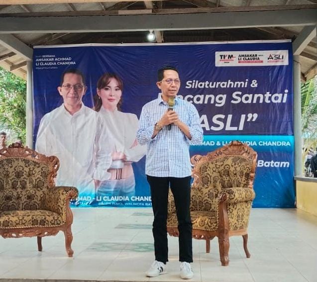 Amsakar Achmad di Silaturahmi dan Bincang Santai dengan masyarakat Galang. Foto: INIKEPRI.COM
