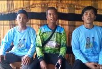 warga Mekar Jaya, Kecamatan Bunguran Barat, menyatakan dukungan mereka terhadap pasangan Cermin dalam Pemilihan Kepala Daerah (Pilkada) November mendatang. Foto: INIKEPRI.COM