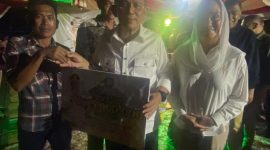 Kunjungan Gubernur Kepulauan Riau (Kepri), Ansar Ahmad di Cemaga Tengah, Kecamatan Bunguran Selatan, Natuna, Rabu, 11 September 2024 disambut antusiasme masyarakat. Foto: INIKEPRI.COM