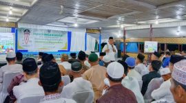 Gubernur Kepulauan Riau (Kepri), Ansar Ahmad melakukan kunjungan kerja dan silaturahmi bersama tokoh masyarakat dan pengurus rumah ibadah se Kabupaten Natuna, Jum'at (13/9/2024). Foto: INIKEPRI.COM