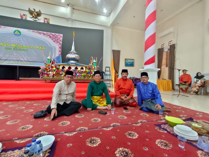 Jarmin setelah  menghadiri perayaan Maulid Nabi Muhammad SAW 1446 Hijriah yang diadakan oleh HKS di Gedung Sri Serindit, Kecamatan Bunguran Timur, pada Senin, 16 September 2024. Foto: INIKEPRI.COM