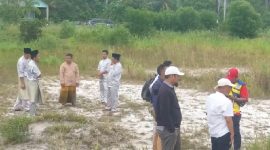 Tahun ini, Aisyah (nama Islam Cen Sui Lan) kembali akan membangun gedung Asrama bagi Mahasiswa/i STAI Natuna, yang di anggarkan melalui dana aspirasinya senilai Rp 6 milyar lebih. Foto: INIKEPRI.COM