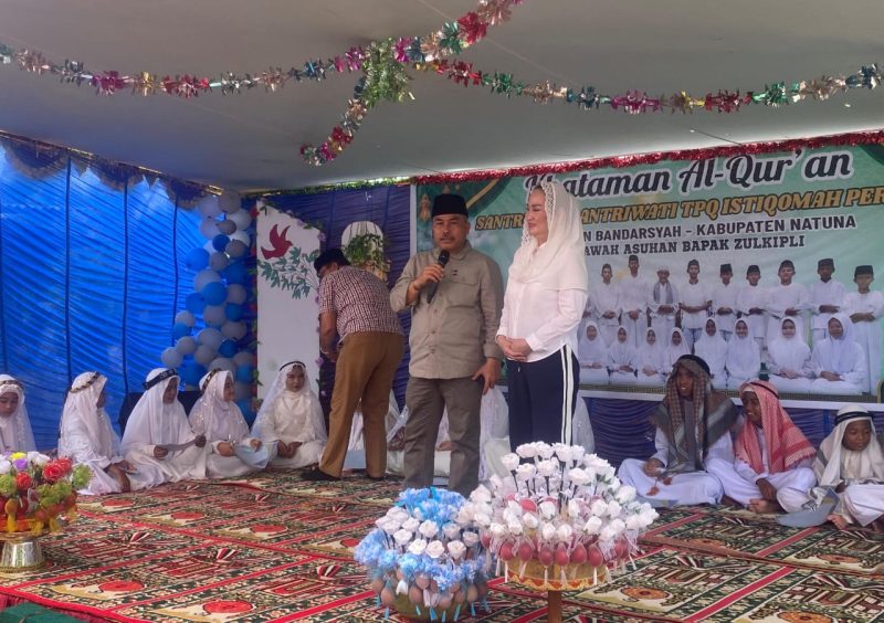 Cen Sui Lan menghadiri Khataman Alquran, Minggu (22/9/2024) di Jalan Pering Kelurahan Bandarsyah, Kabupaten Natuna. Foto: INIKEPRI.COM