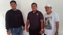 Sekelompok Pemuda, yang merupakan putra daerah asli Kabupaten Natuna, menyatakan sikap siap memenangkan pasangan calon (paslon) Bupati dan Wakil Bupati Natuna dari nomor urut 01, Cen Sui Lan – Jarmin Sidik (Cermin). Foto: INIKEPRI.COM
