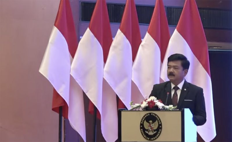 Menko Polhukam Hadi Tjahjanto menyoroti peran strategis media dalam menjaga demokrasi selama Pilkada Serentak 2024. Media diharapkan tetap kredibel dan bertanggung jawab, menghindari hoaks, serta memastikan pemilihan kepala daerah berlangsung aman dan kondusif, Jakarta, Rabu, (4/9/2024). Foto. Humas Kemenko Polhukam RI.