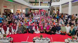 Puluhan anak-anak antusias mengikuti lomba mewarnai yang digelar oleh DPC PP PAUD Kota Tanjungpinang di Tanjungpinang City Center (TCC), Sabtu (28/9/2024). Foto: Diskominfo Tanjungpinang