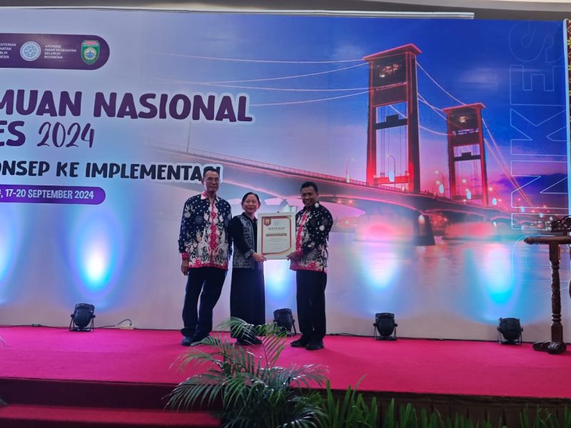 Pemerintah Kota (Pemko) Tanjungpinang mendapat apresiasi atas keberhasilannya dalam penanggulangan AIDS, Tuberkulosis (TB), dan Malaria. Foto: Diskominfo Tanjungpinang