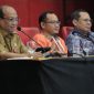 Pelaksana Harian (Plh.) Direktur Jenderal (Dirjen) Bina Keuda Kemendagri Horas Maurits Panjaitan (kiri). Foto: ANTARA