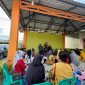 Tim Penggerak (TP) PKK RT/RW 04/011 Perumahan Taman Harapan Indah, Tiban  Kecamatan Sekupang, Kota Batam, mengadakan pengajian rutin disertai arisan yang dilaksanakan di fasum TPQ perumahan setempatpada Minggu (6/10/2024) sore. Foto: INIKEPRI.COM