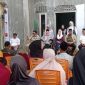 Pasangan calon Bupati dan Wakil Bupati Natuna nomor urut satu, Cen Sui Lan - Jarmin Sidik (Cermin) kembali melakukan kampanye tatap muka. Kampanye ke-4 ini digelar di kampung Sebala, Desa Batu Gajah, Kecamatan Bunguran Timur, Senin, 7 Oktober 2024 sore. Foto: INIKEPRI.COM