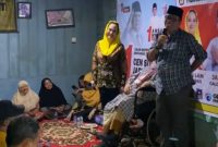 Pasangan calon Bupati dan Wakil Bupati Natuna, Cen Sui Lan-Jarmin Sidik (CERMIN), melanjutkan estafet kampanye mereka di Air Kubang, Ranai, pada Selasa malam (8/10/2024). Foto: INIKEPRI.COM
