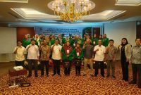 Asosiasi Sawit Masa Depanku (SAMADE) menggelar Kampanye Sawit Baik melalui Workshop pengembangan produk kerajinan skala UKMK berbahan limbah kelapa sawit untuk meningkatkan pendapatan rumah tangga bagi kaum perempuan di Provinsi Kepulauan Riau (Kepri), kegiatan berlangsung di Ballroom Moschow Hotel Harmoni One, Batam Center, Kota Batam, Rabu (09/10/2024). Foto: INIKEPRI.COM